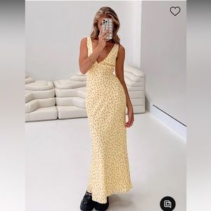 Princess Polly Nellie Maxi Dress Yellow/Red Floral, NEVER WORN!